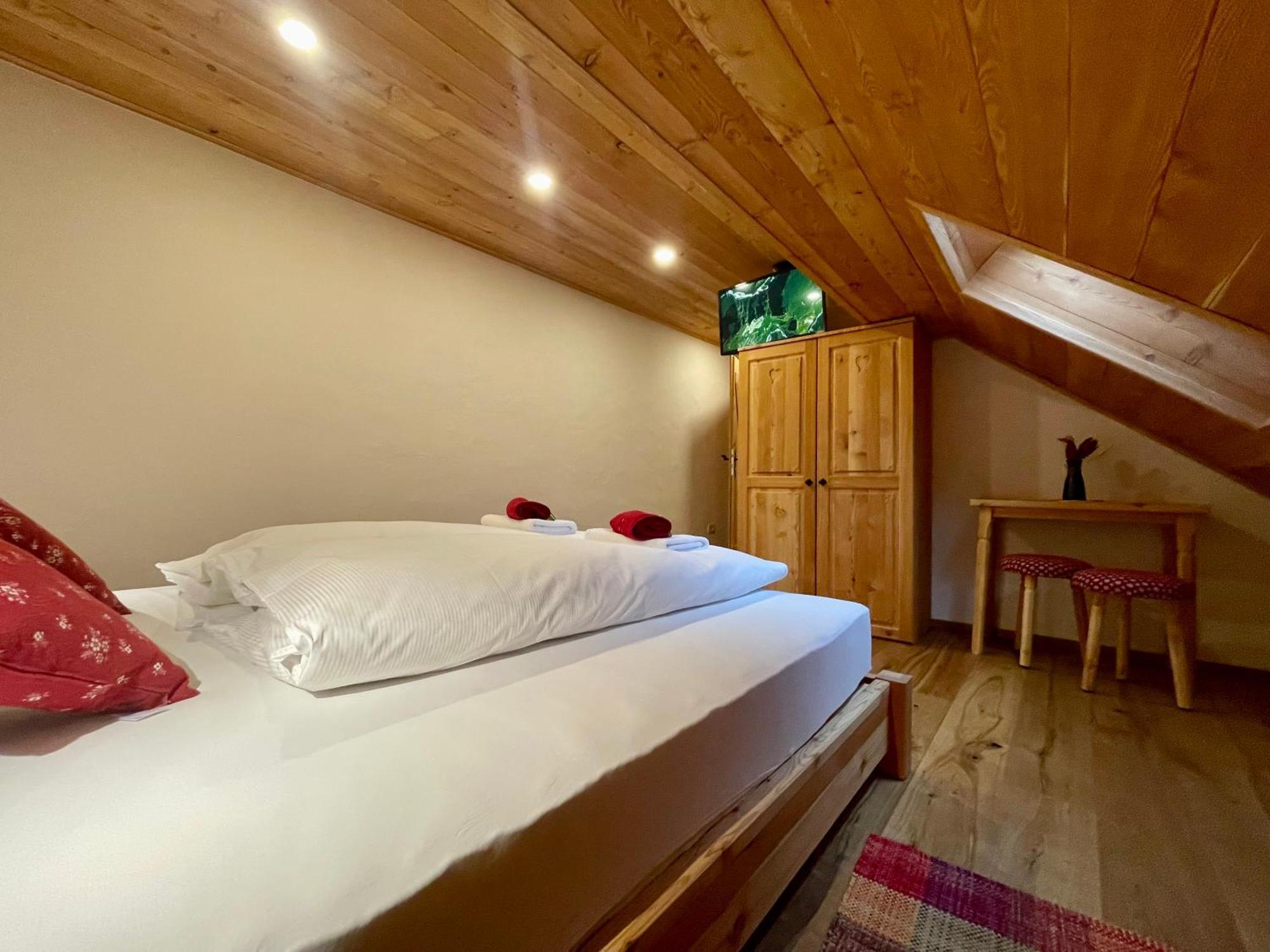Hotel Surc ครานสกา โกรา ภายนอก รูปภาพ